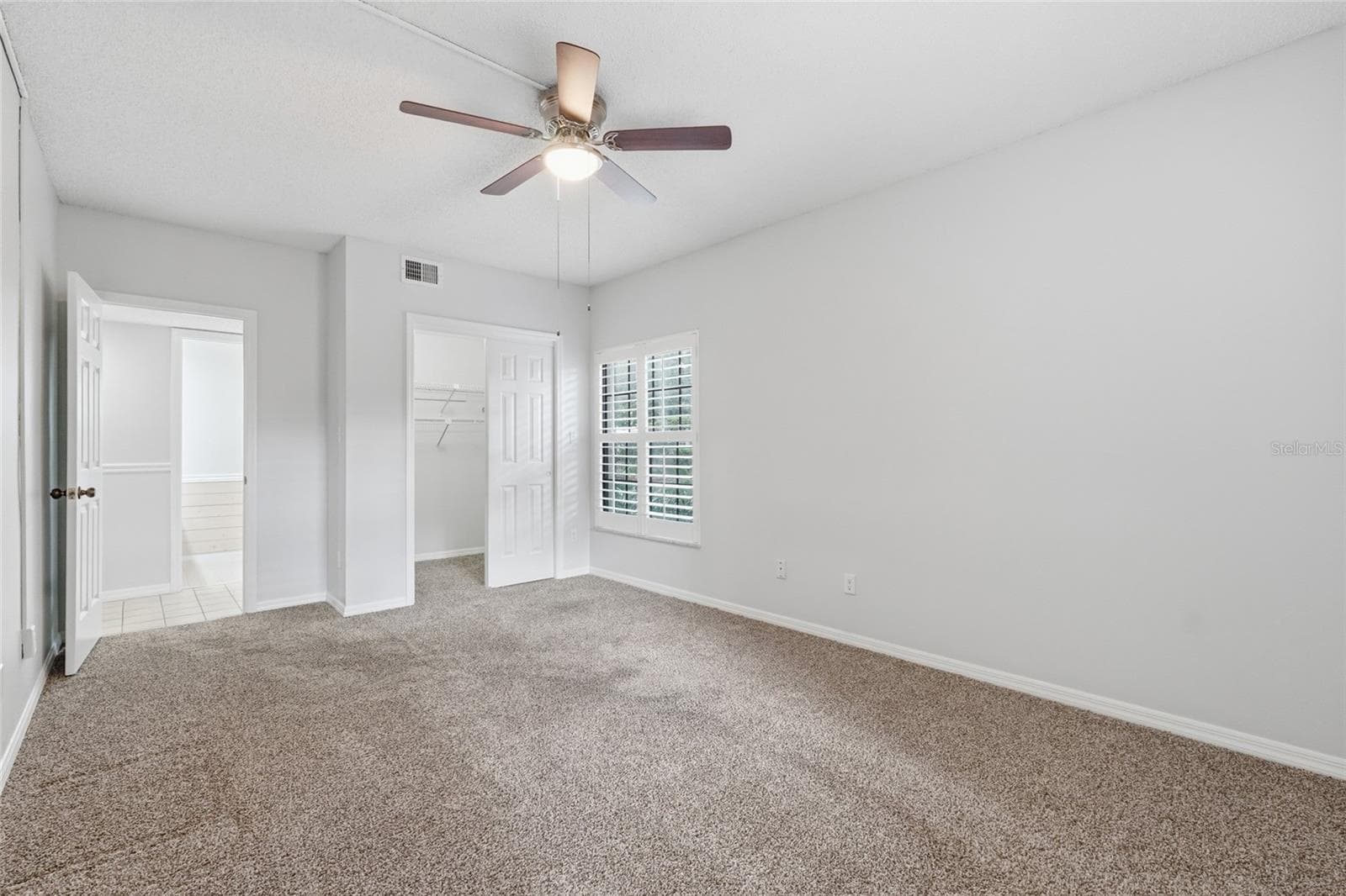 Condominium at 1055 N KENSINGTON PARK DR S #612, ALTAMONTE SPRINGS, photo 9 of 21