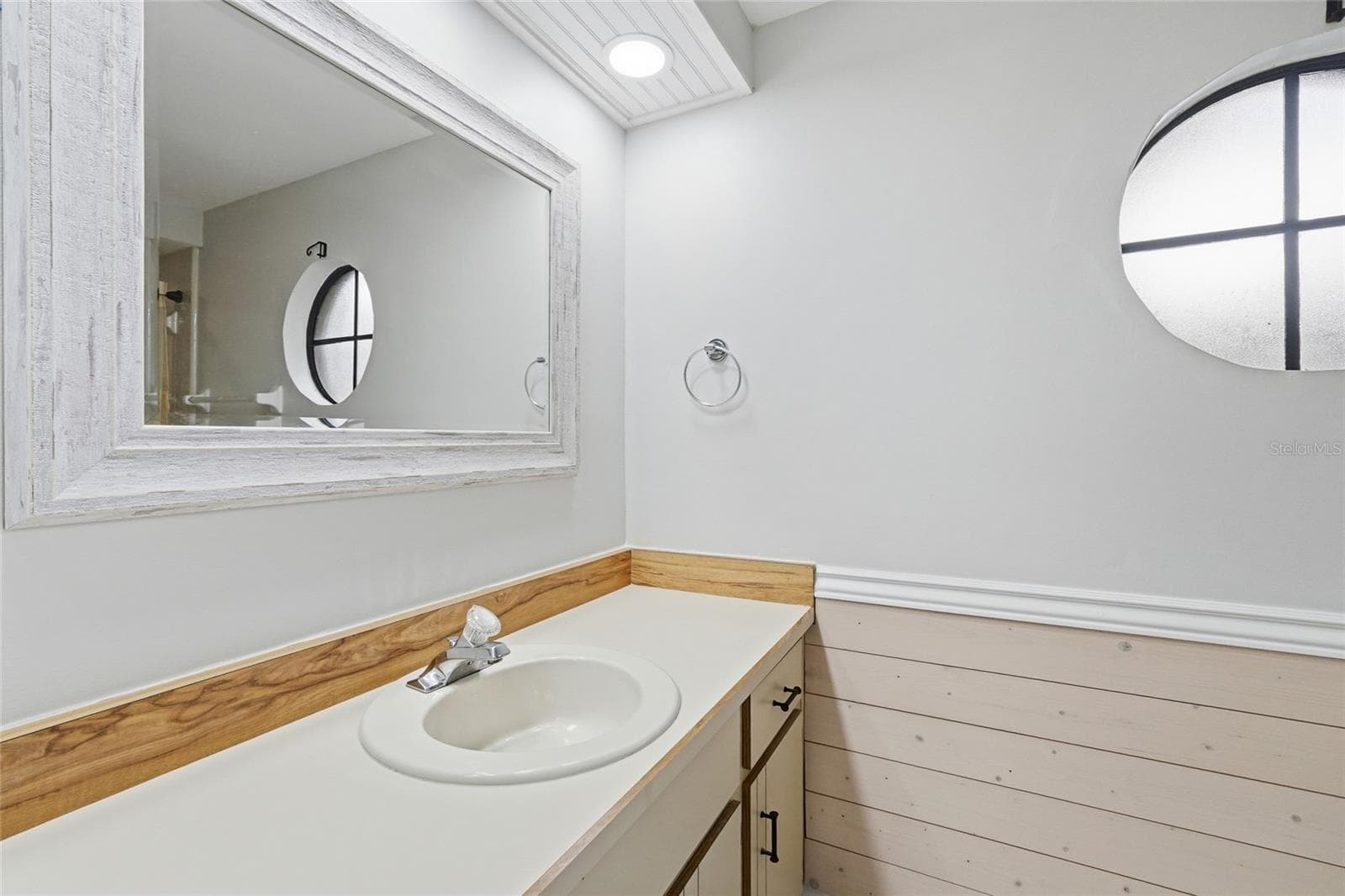 Condominium at 1055 N KENSINGTON PARK DR S #612, ALTAMONTE SPRINGS, photo 10 of 21
