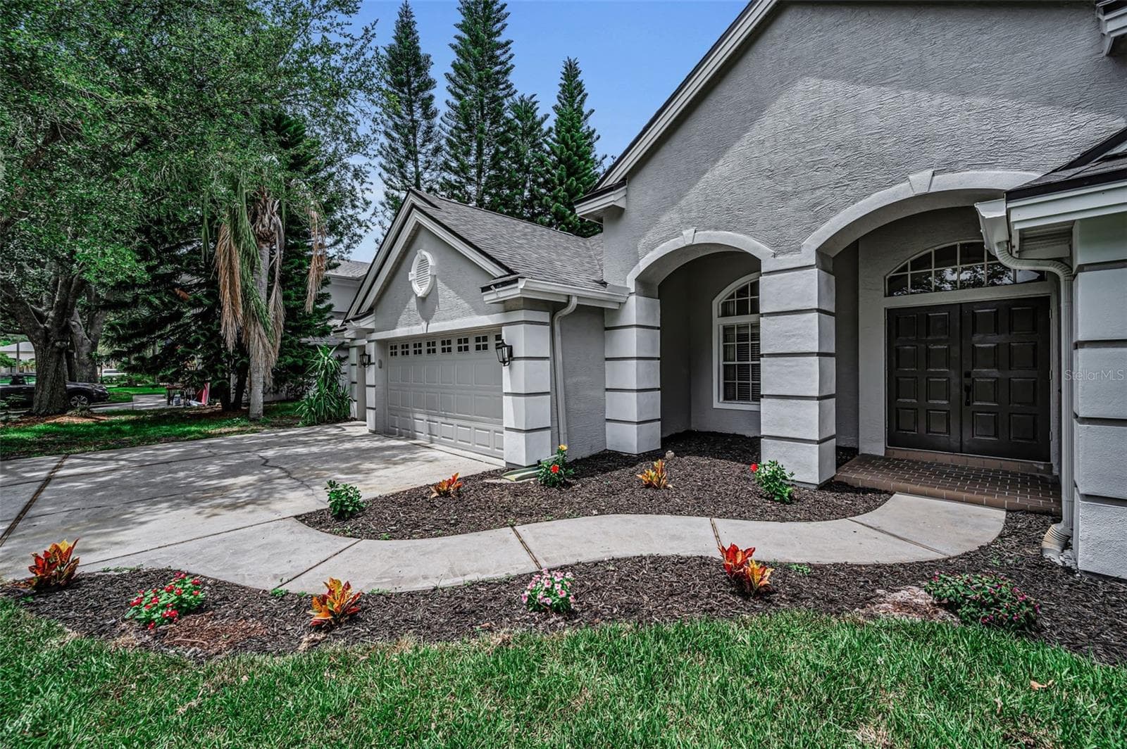 Front - 4084 LIGUSTRUM DR, PALM HARBOR