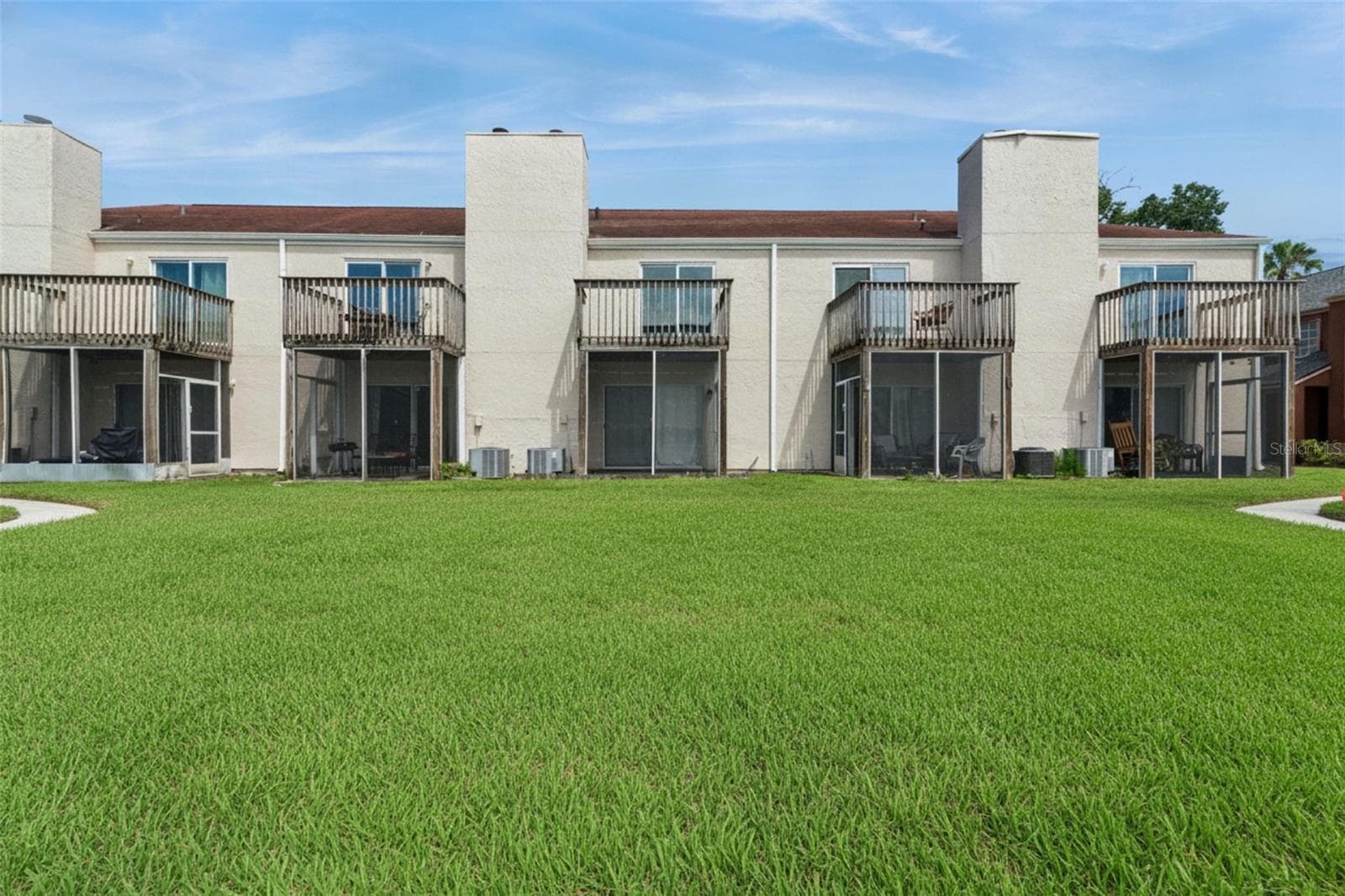 Rear view of Townhomes - 214 MAJORS LN #C, KISSIMMEE
