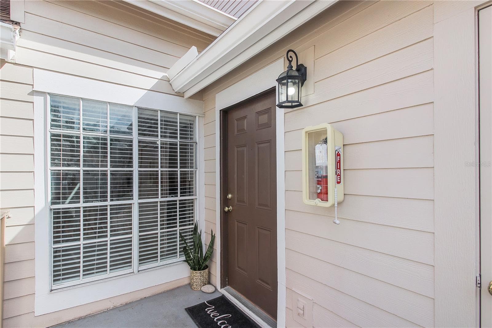 Front door (second floor unit) - 605 YOUNGSTOWN PKWY #30, ALTAMONTE SPRINGS