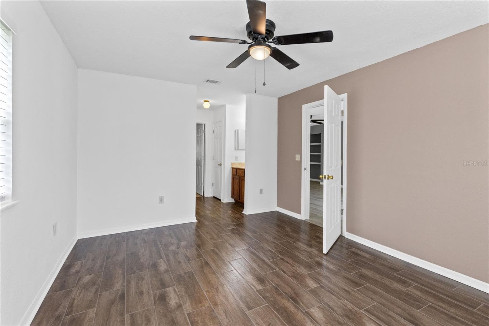 Condominium at 4102 CLUBSIDE DR, LONGWOOD, photo 16 of 27