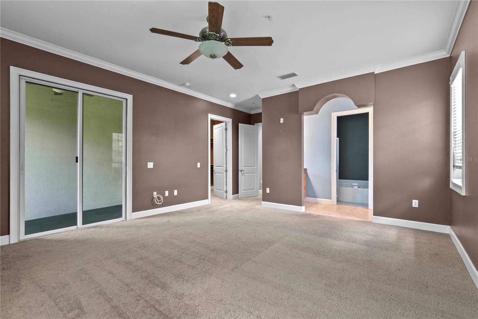 Townhouse at 11504 BELLAMAR ST, TAMPA, photo 21 of 40