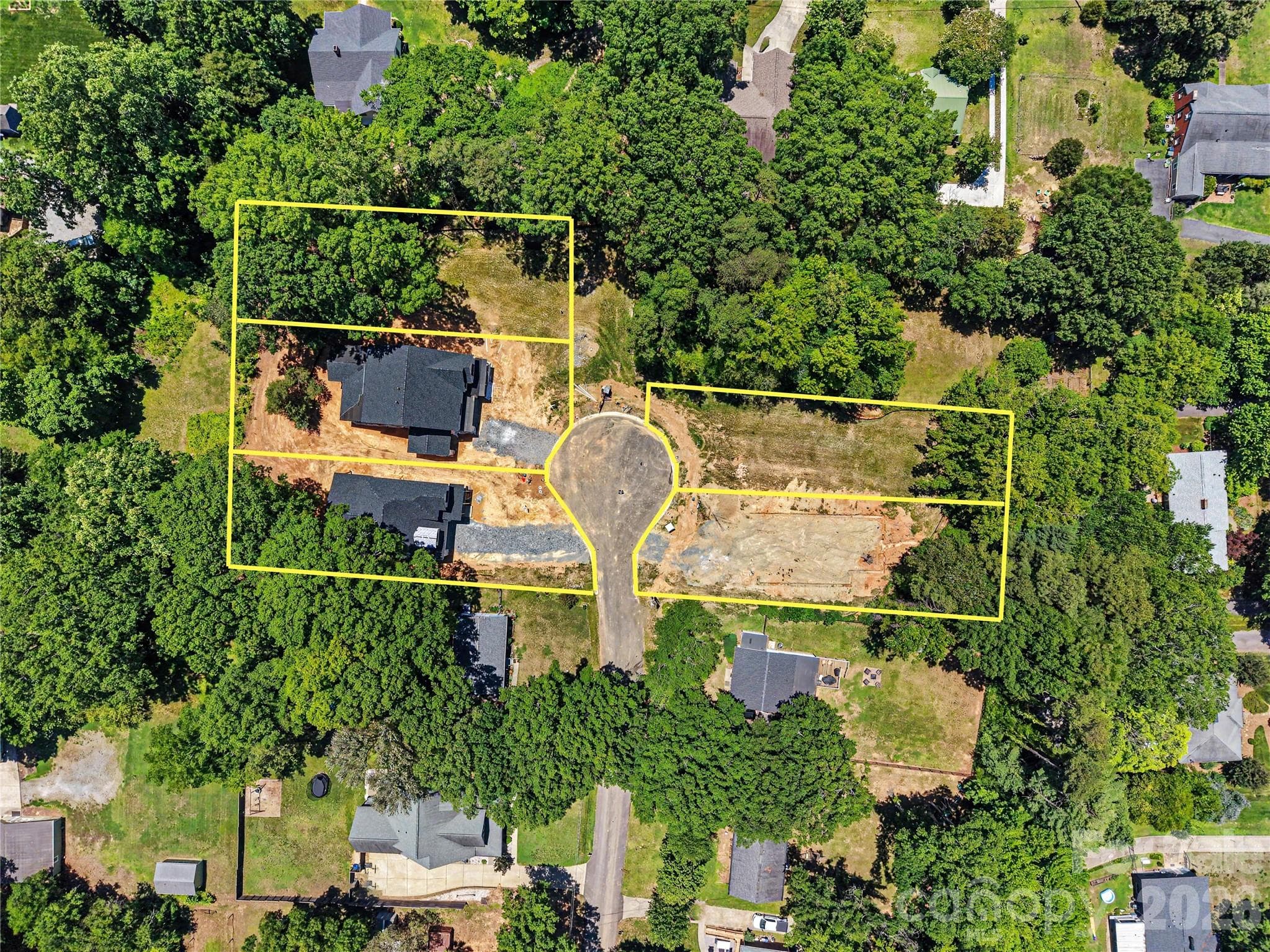 Single Family Residence at 20396 Queens Street, Cornelius, photo 35 of 38