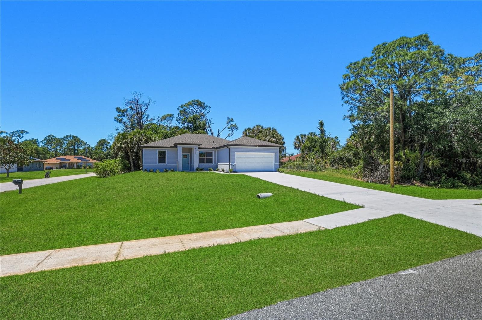 Single Family Residence at 1459 N CHAMBERLAIN BLVD, NORTH PORT, photo 15 of 105