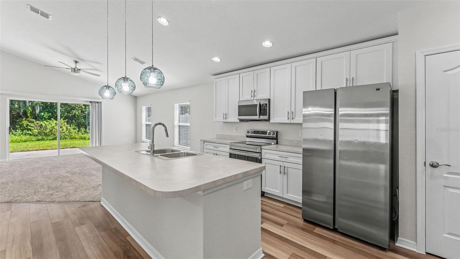 Single Family Residence at 1268 PINTAIL PL, LAKELAND, photo 7 of 34