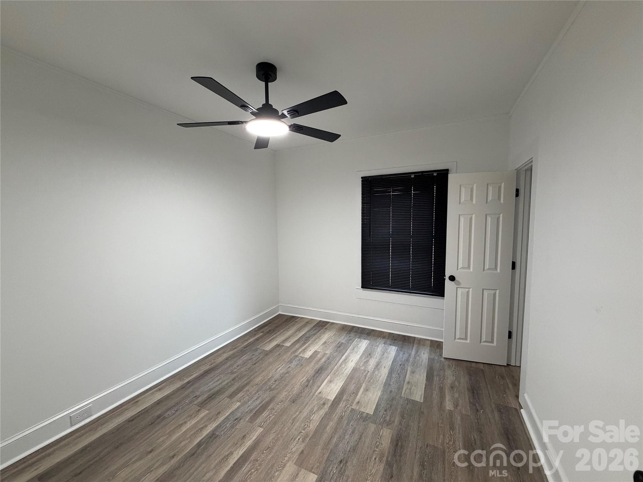 Single Family Residence at Statesville, photo 4 of 18