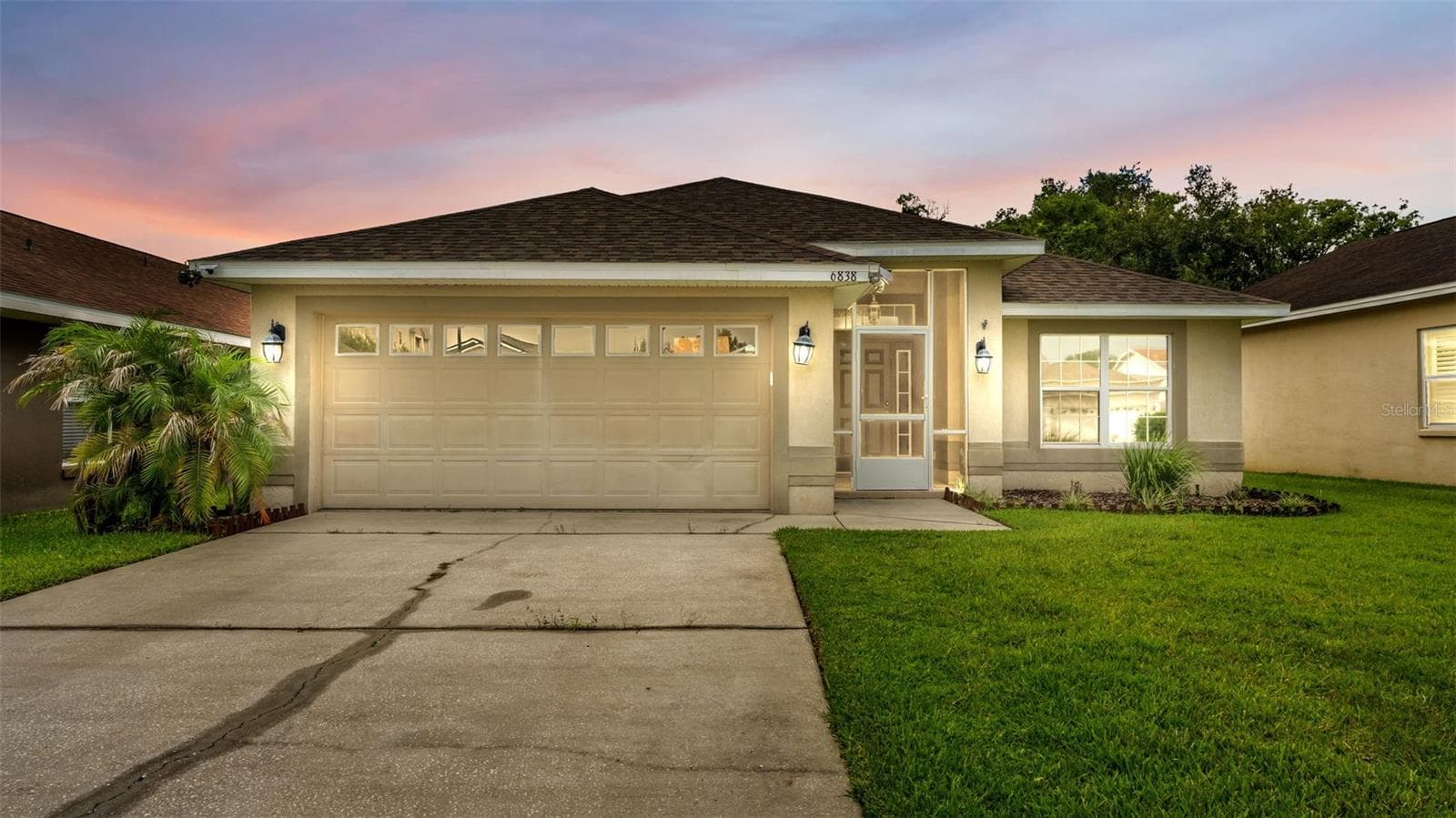 6838 SHIMMERING DR