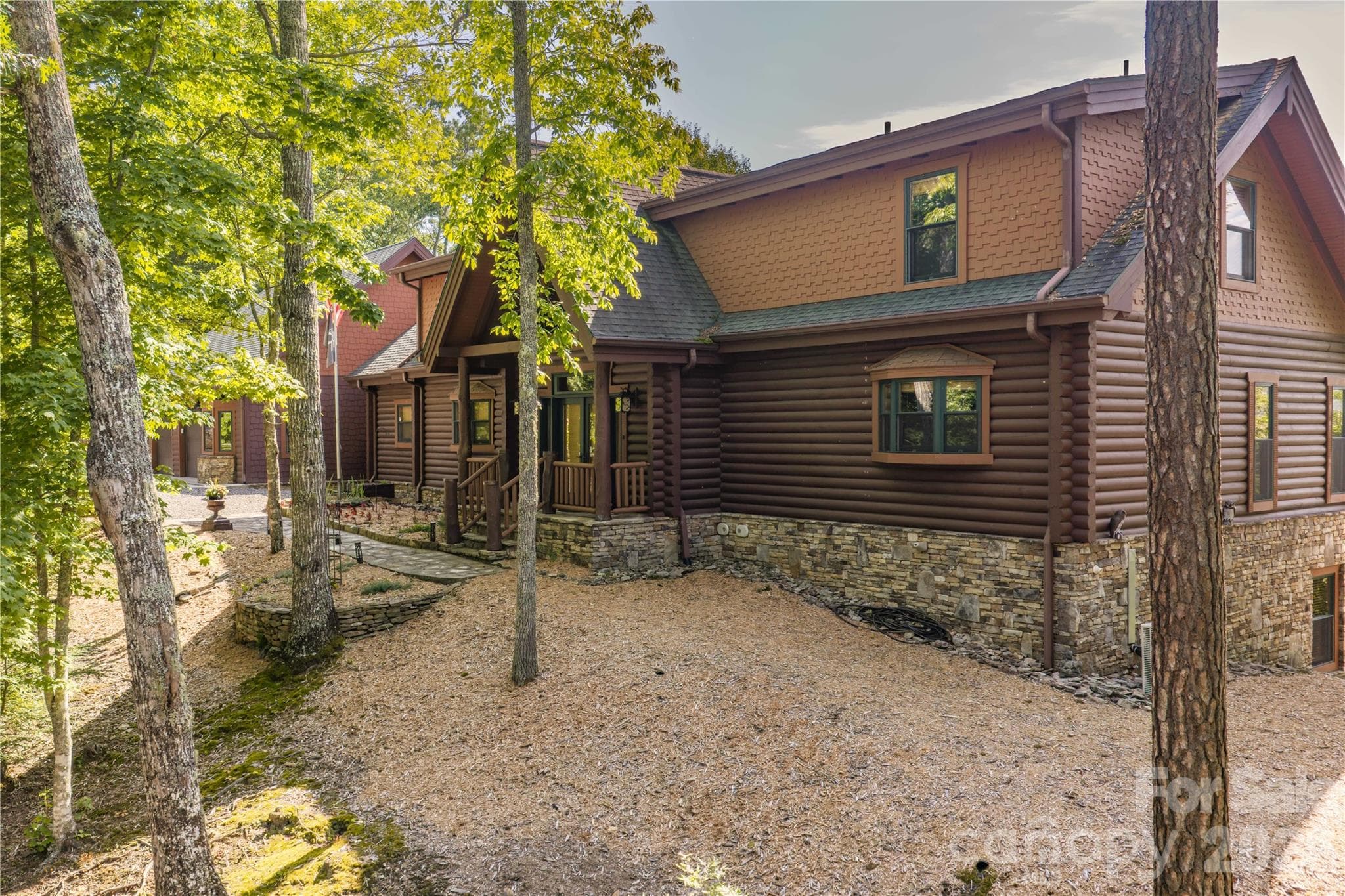Single Family Residence at 925 Appalachian Way, Bryson City, photo 4 of 79