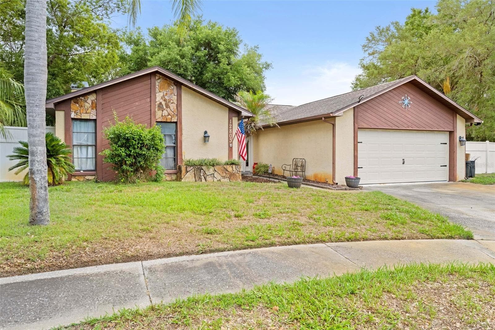 Single Family Residence at 12803 RED MAPLE CT, HUDSON, photo 4 of 46