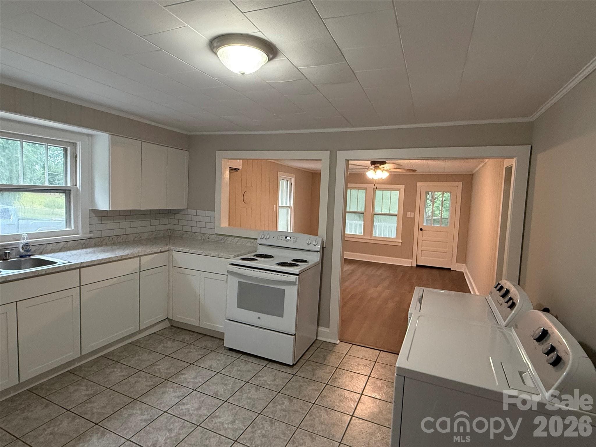 Single Family Residence at Morganton, photo 6 of 23