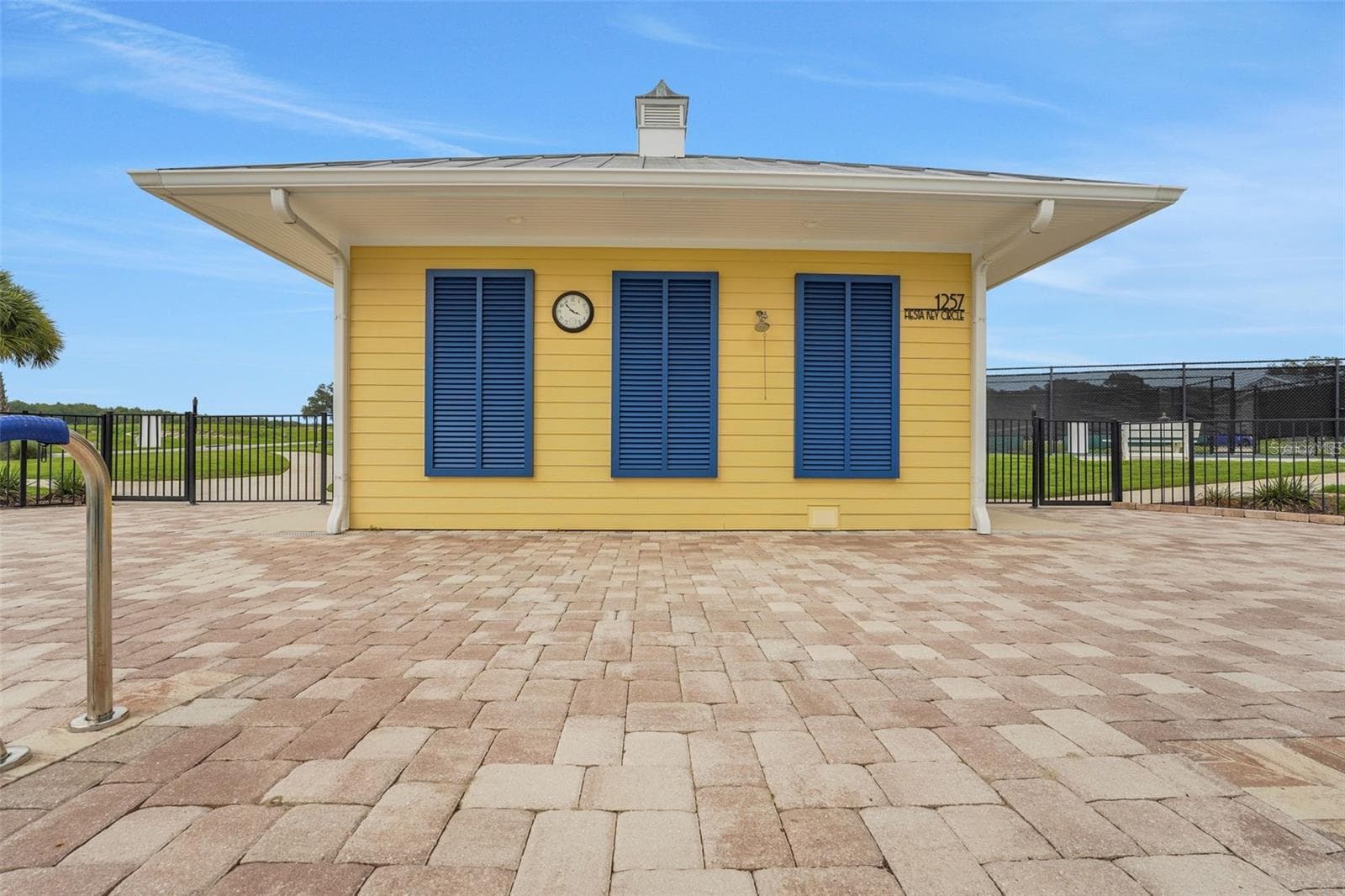 Single Family Residence at 1026 FIESTA KEY CIR, LADY LAKE, photo 6 of 17