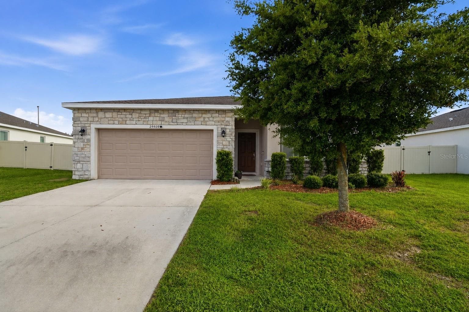 Single Family Residence at 24409 SUNNYS HALO WAY, SORRENTO, photo 38 of 42