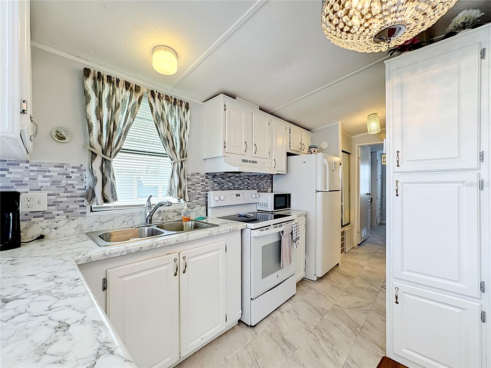 Manufactured Home at 3333 26TH AVE E #1222, BRADENTON, photo 15 of 27