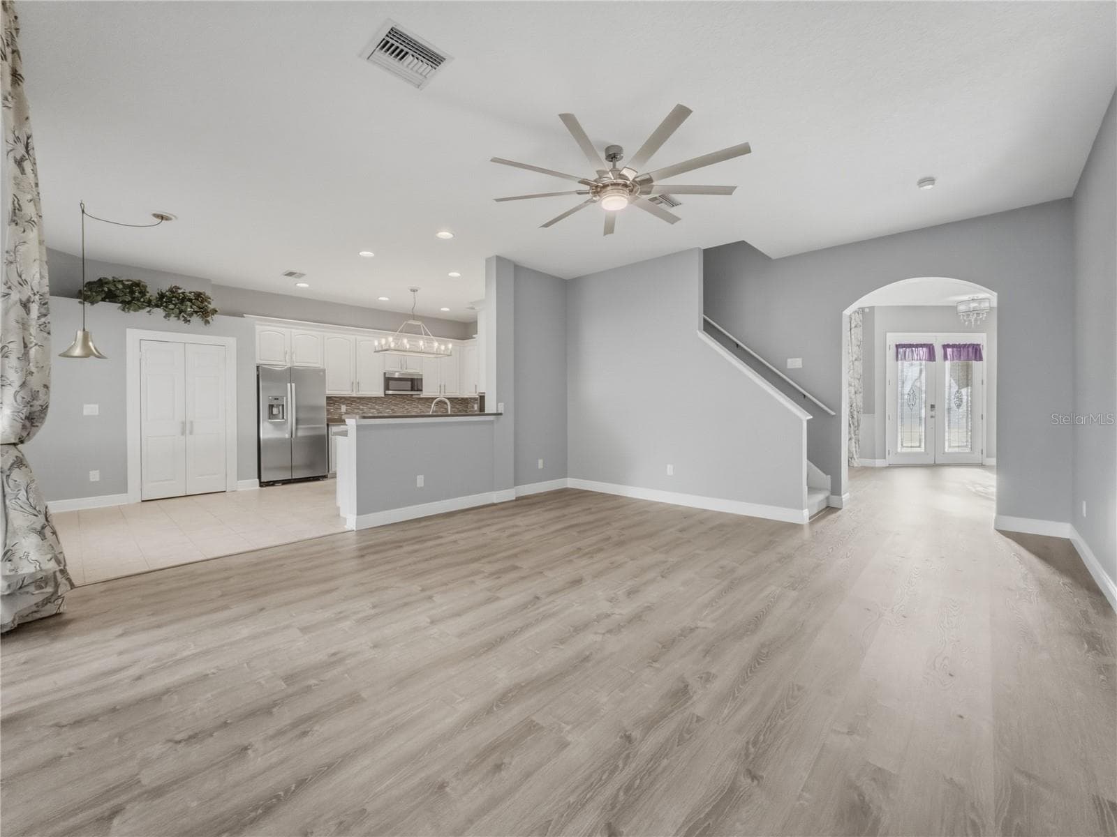 Family Room - 11530 Oyster Bay Circle, New Port Richey, FL 34654 - 11530 OYSTER BAY CIR, NEW PORT RICHEY