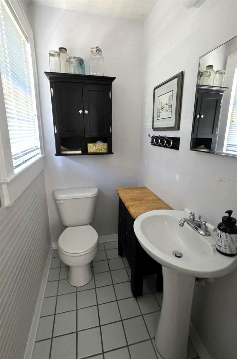 Single Family Residence at 18758 NW 243RD TER, HIGH SPRINGS, photo 6 of 7