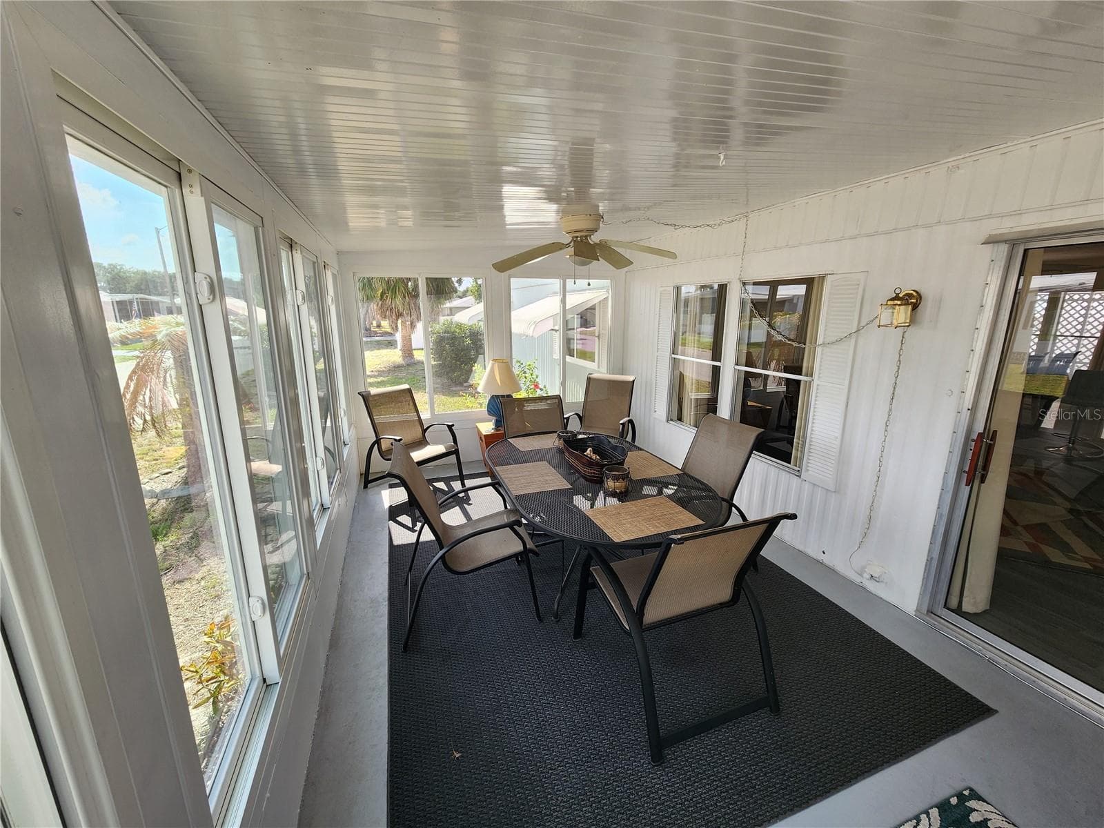 Glassed in Florida Room - 808 53RD AVE E #223, BRADENTON