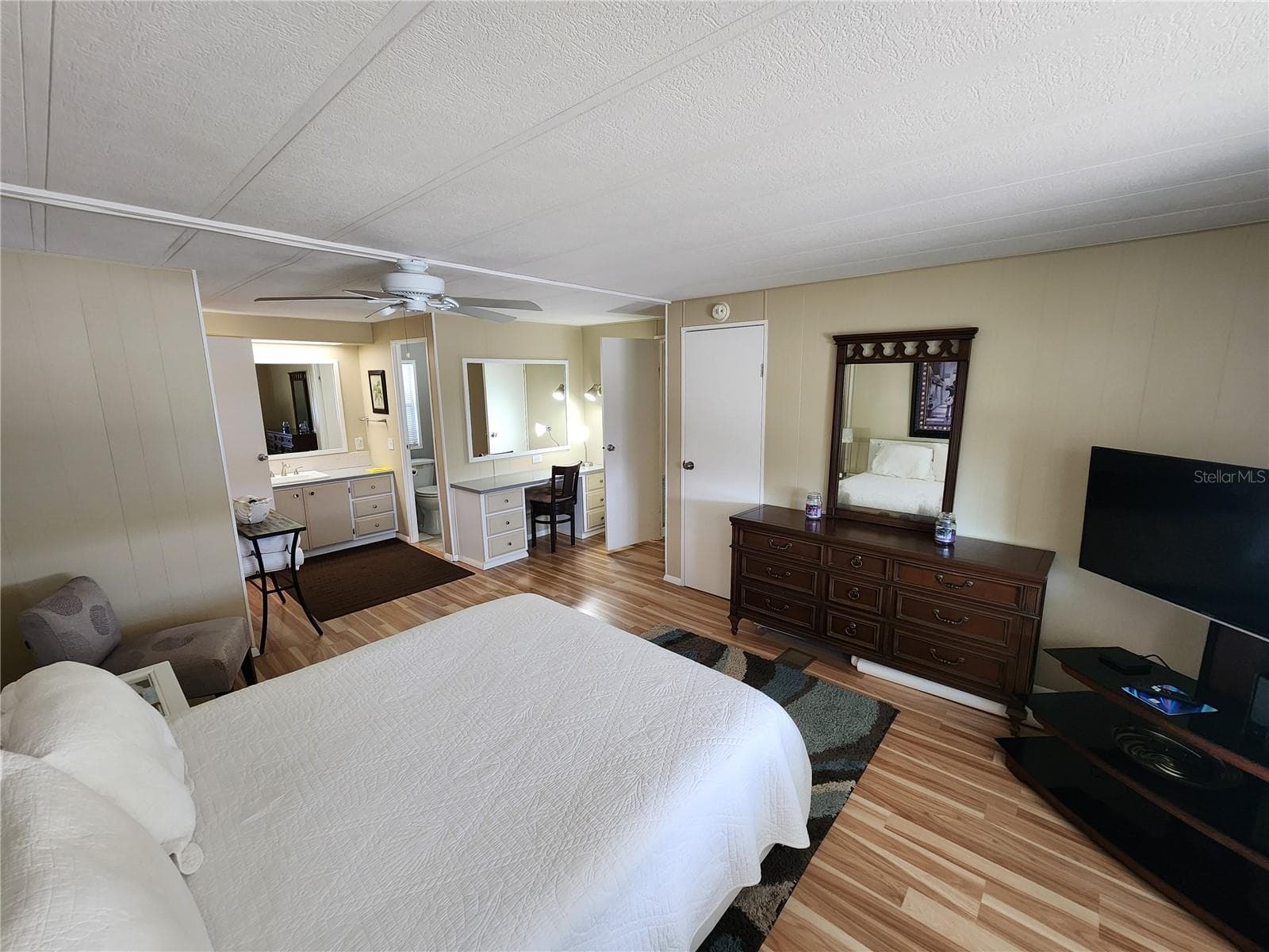 Primary Bedroom - 808 53RD AVE E #223, BRADENTON