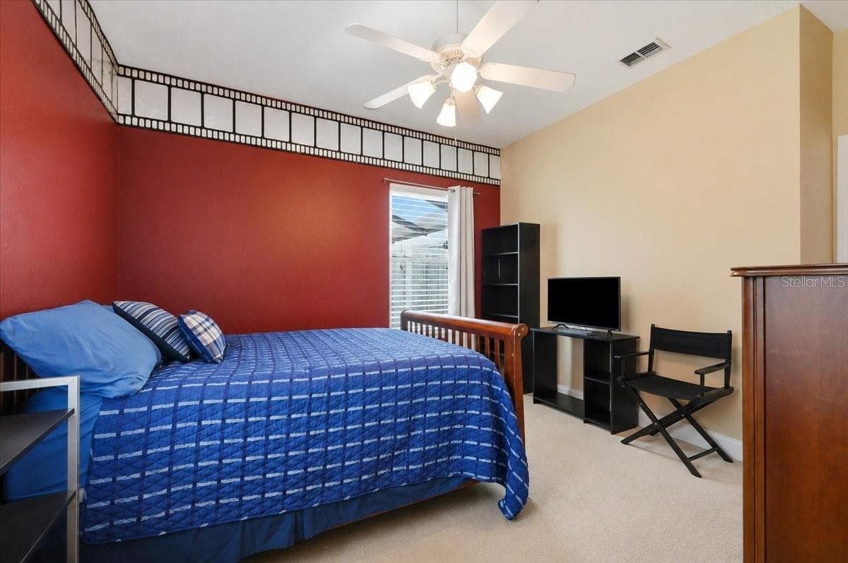 Single Family Residence at 5618 SUMMERLAND HILLS DR, LAKELAND, photo 32 of 63
