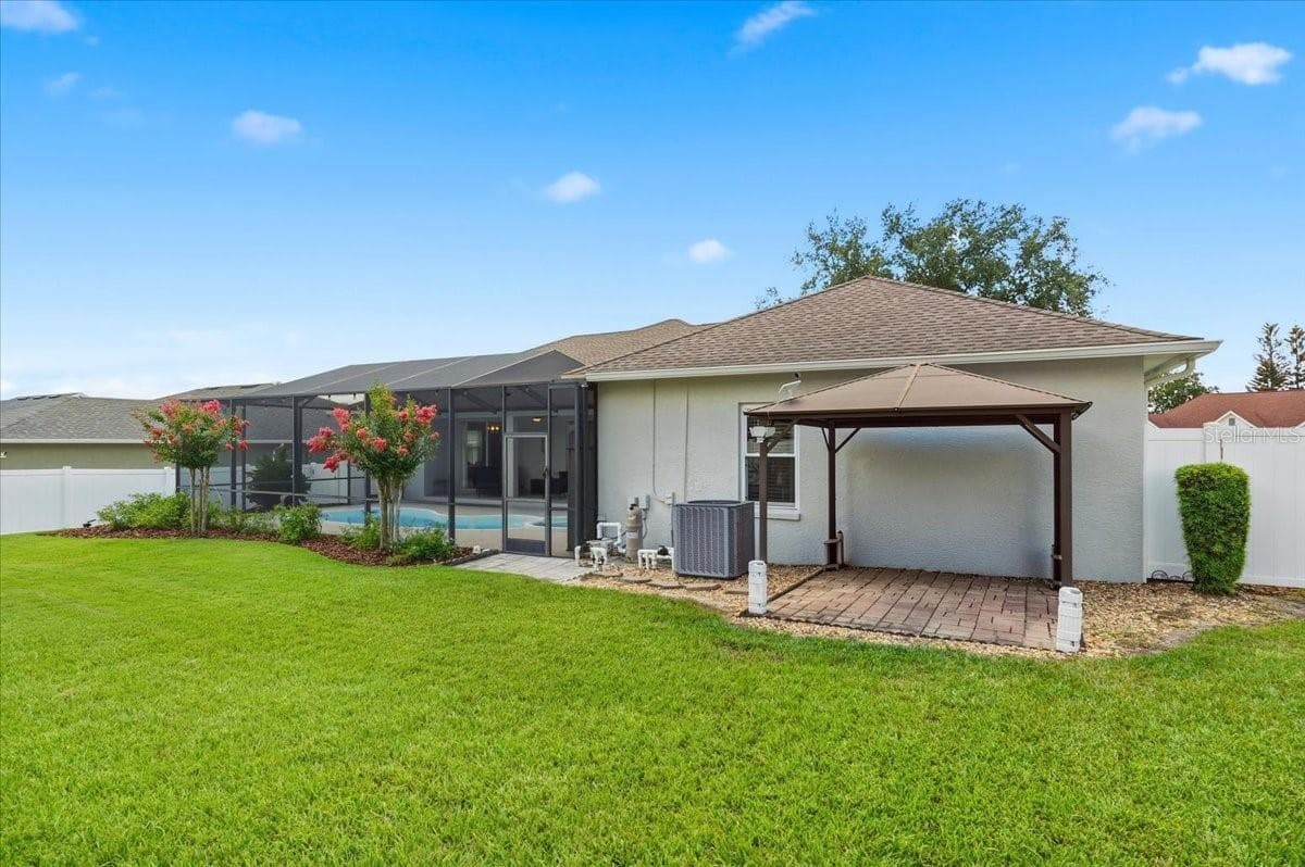 Single Family Residence at 5618 SUMMERLAND HILLS DR, LAKELAND, photo 51 of 63