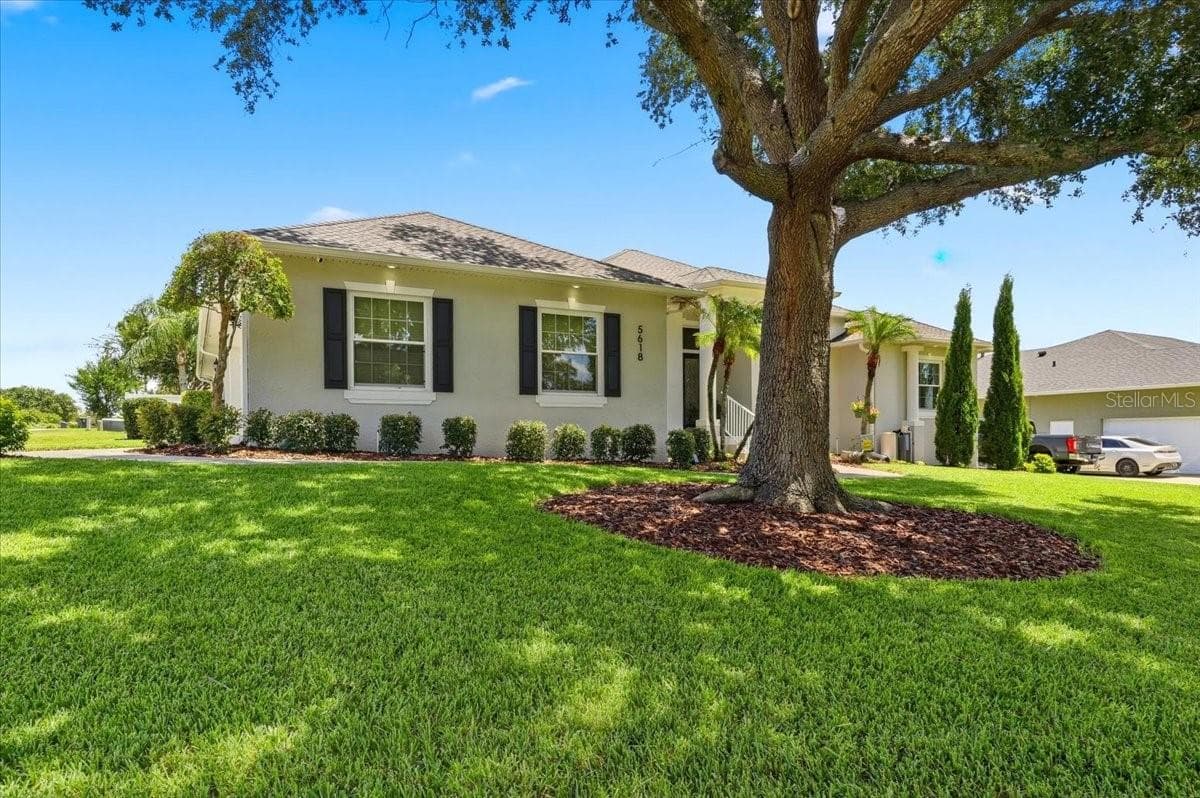 Single Family Residence at 5618 SUMMERLAND HILLS DR, LAKELAND, photo 55 of 63