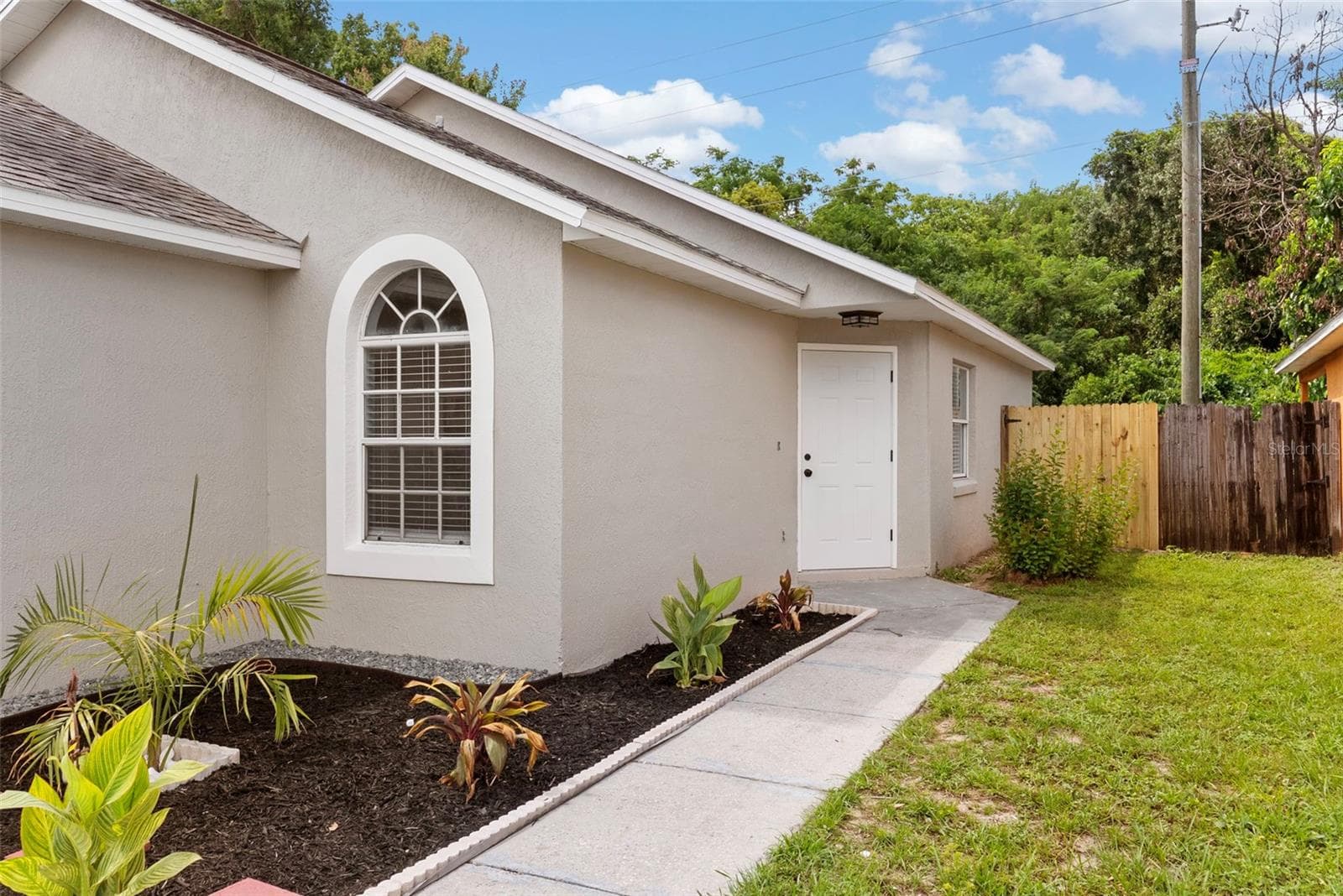 Single Family Residence at 5459 SEEDLING LN, ORLANDO, photo 3 of 26