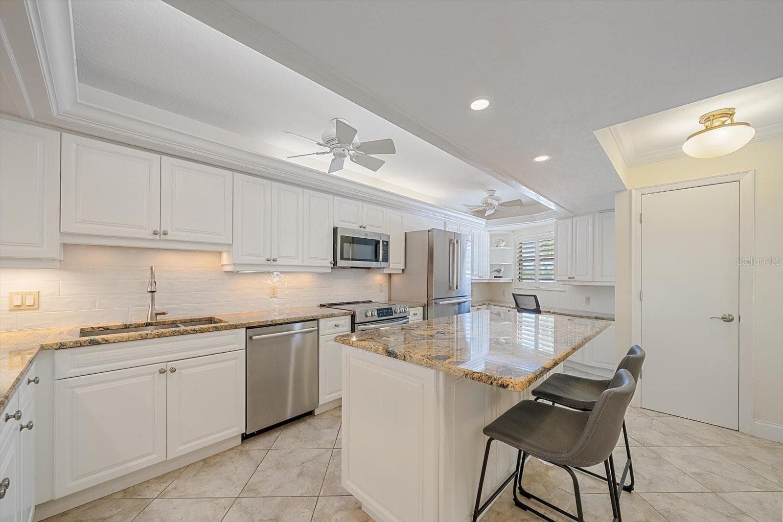 Condominium at 5790 MIDNIGHT PASS RD #209, SARASOTA, photo 21 of 85