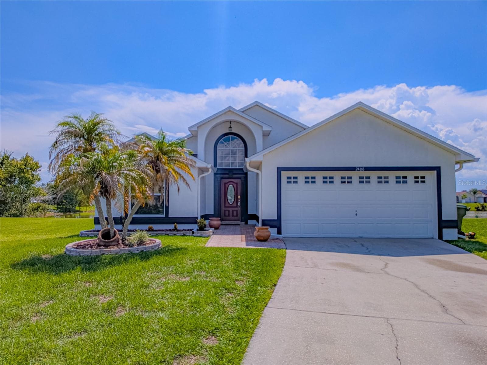 Single Family Residence at 2408 SHELBY CIR, KISSIMMEE, photo 2 of 4
