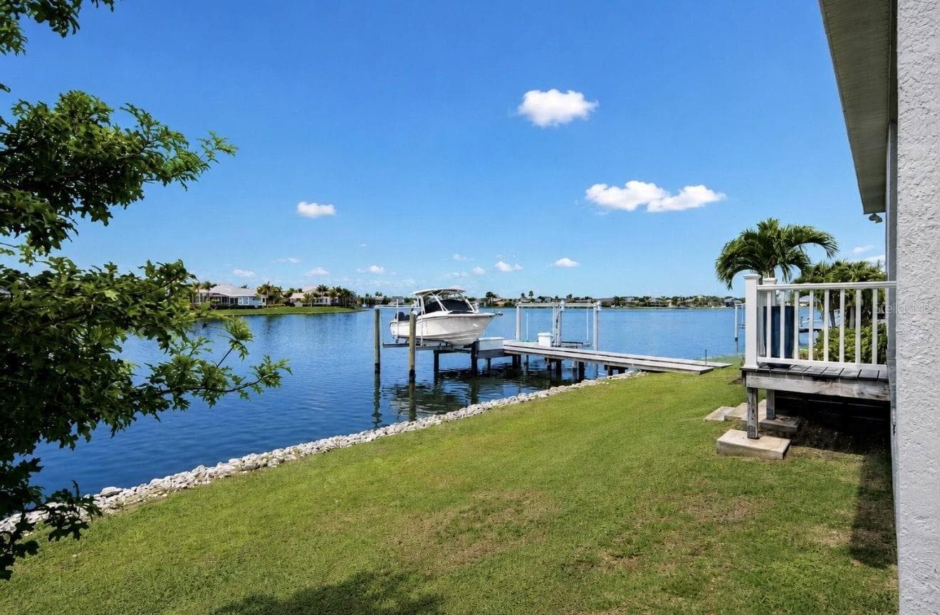 Backyard/Dock - 5347 WISHING ARCH DR, APOLLO BEACH