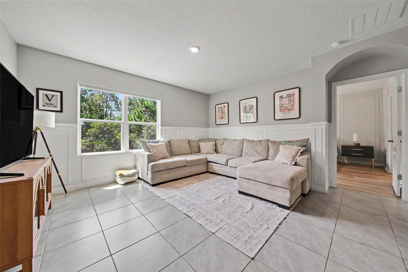 Living Room - 6708 ALDER RD, HARMONY