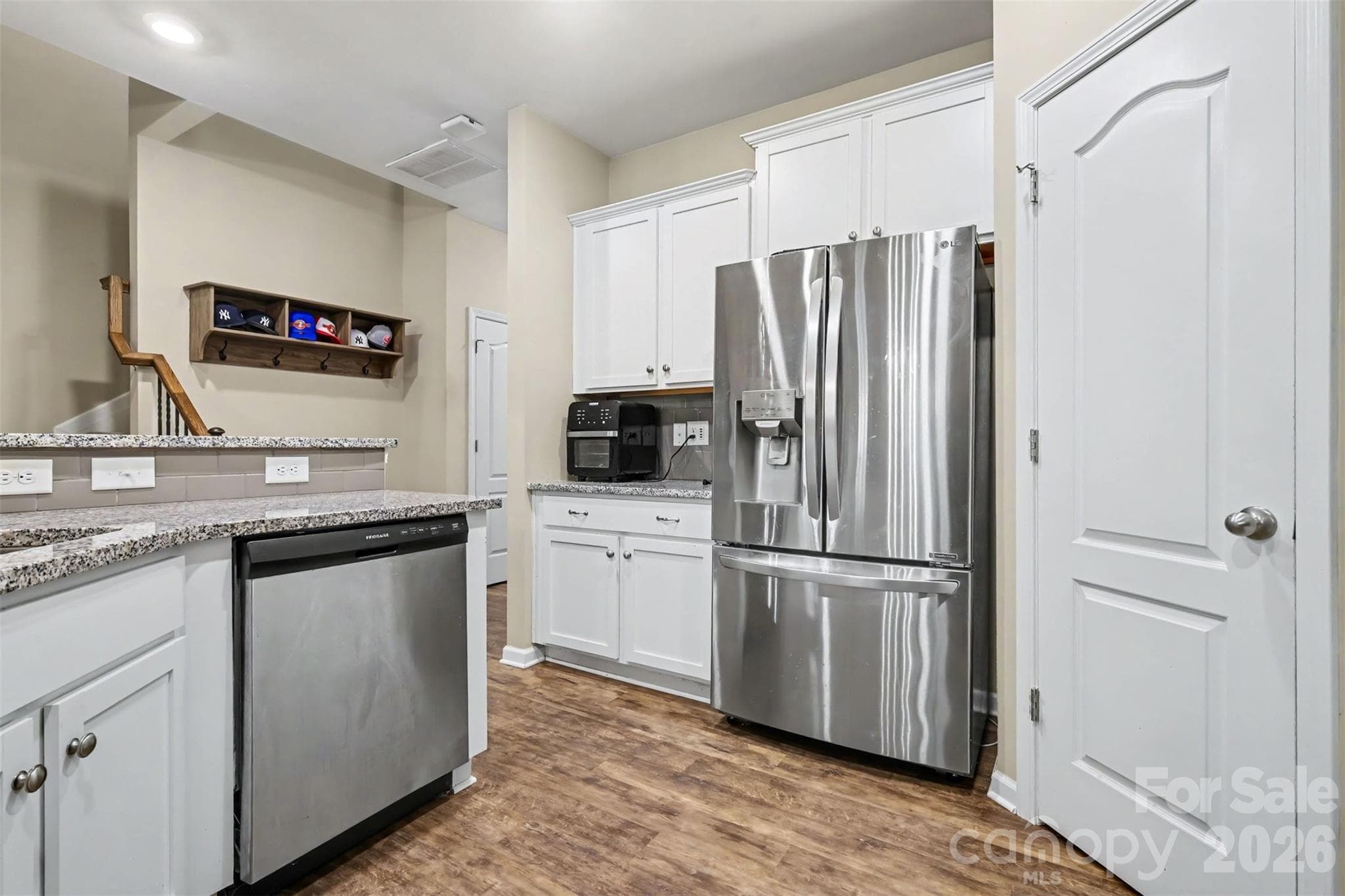 Townhouse at 306 Ascot Run Way, Fort Mill, photo 15 of 32