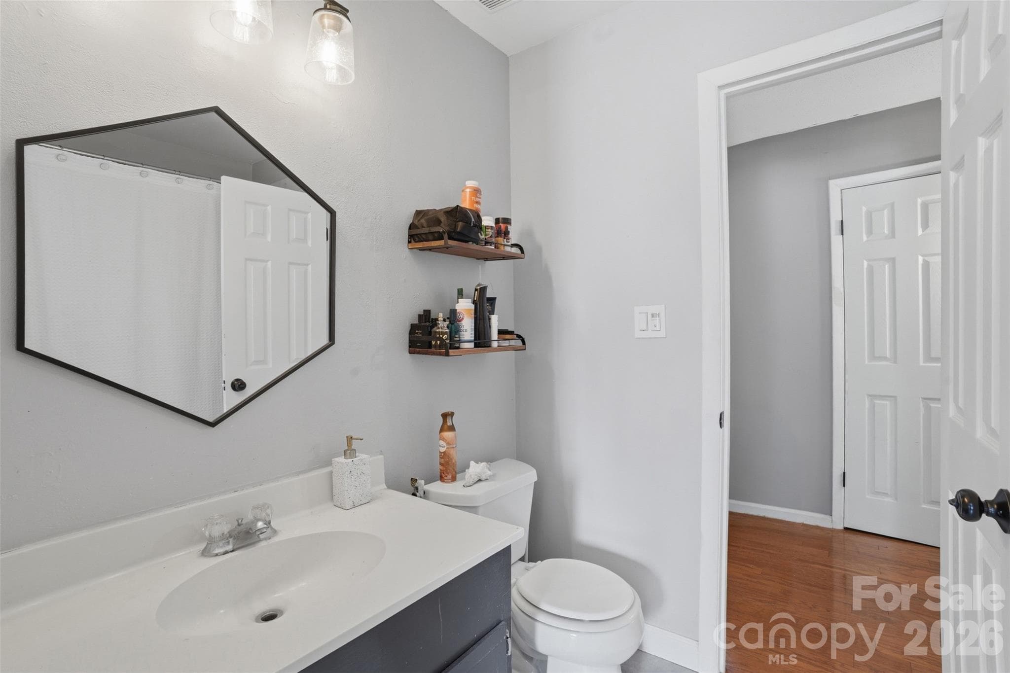 Townhouse at 8338 Cricket Lake Drive, Charlotte, photo 20 of 41