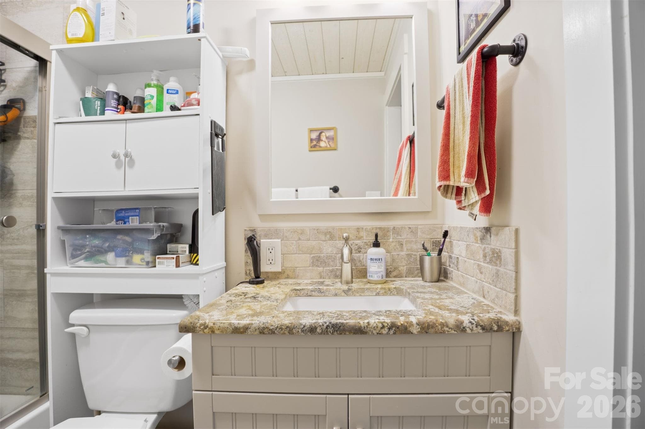 Full Bath - 7193 Kershaw Camden Highway, Kershaw
