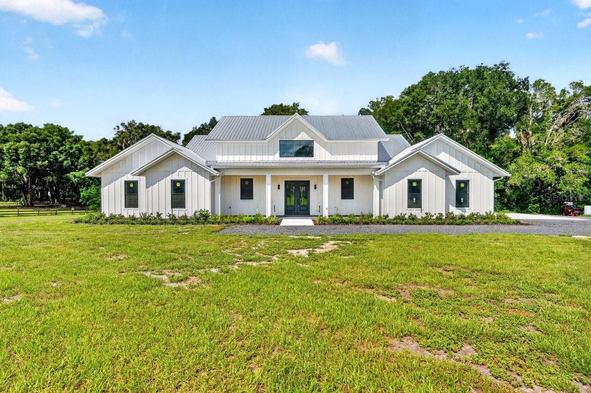 1624 GREENS DAIRY RD
