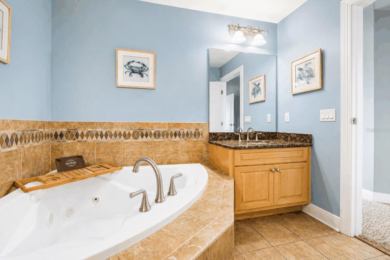 Primary Bath Spa tub - 620 BAYWAY BLVD #5, CLEARWATER BEACH