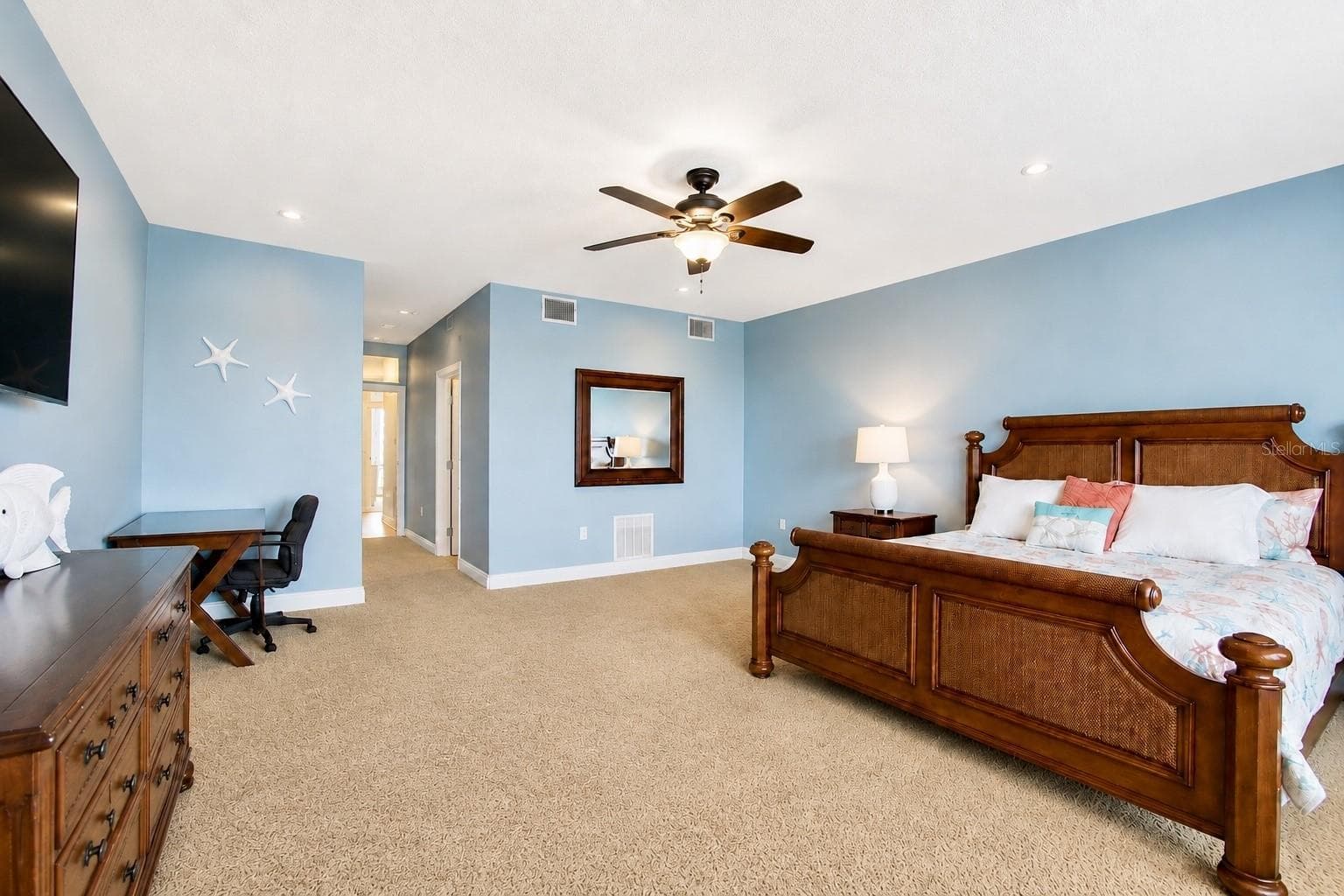 Primary Bedroom - 620 BAYWAY BLVD #5, CLEARWATER BEACH