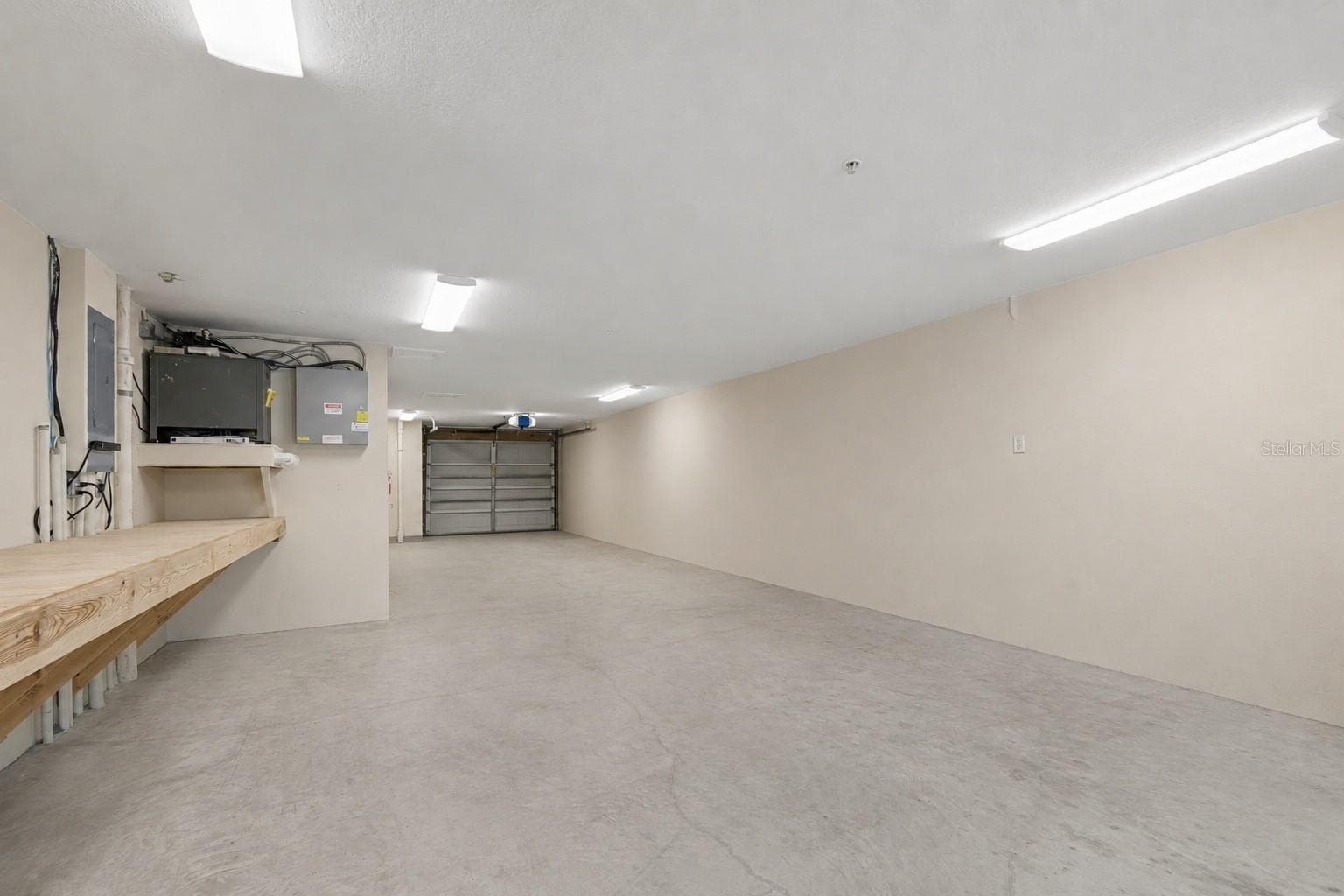 Garage - 620 BAYWAY BLVD #5, CLEARWATER BEACH