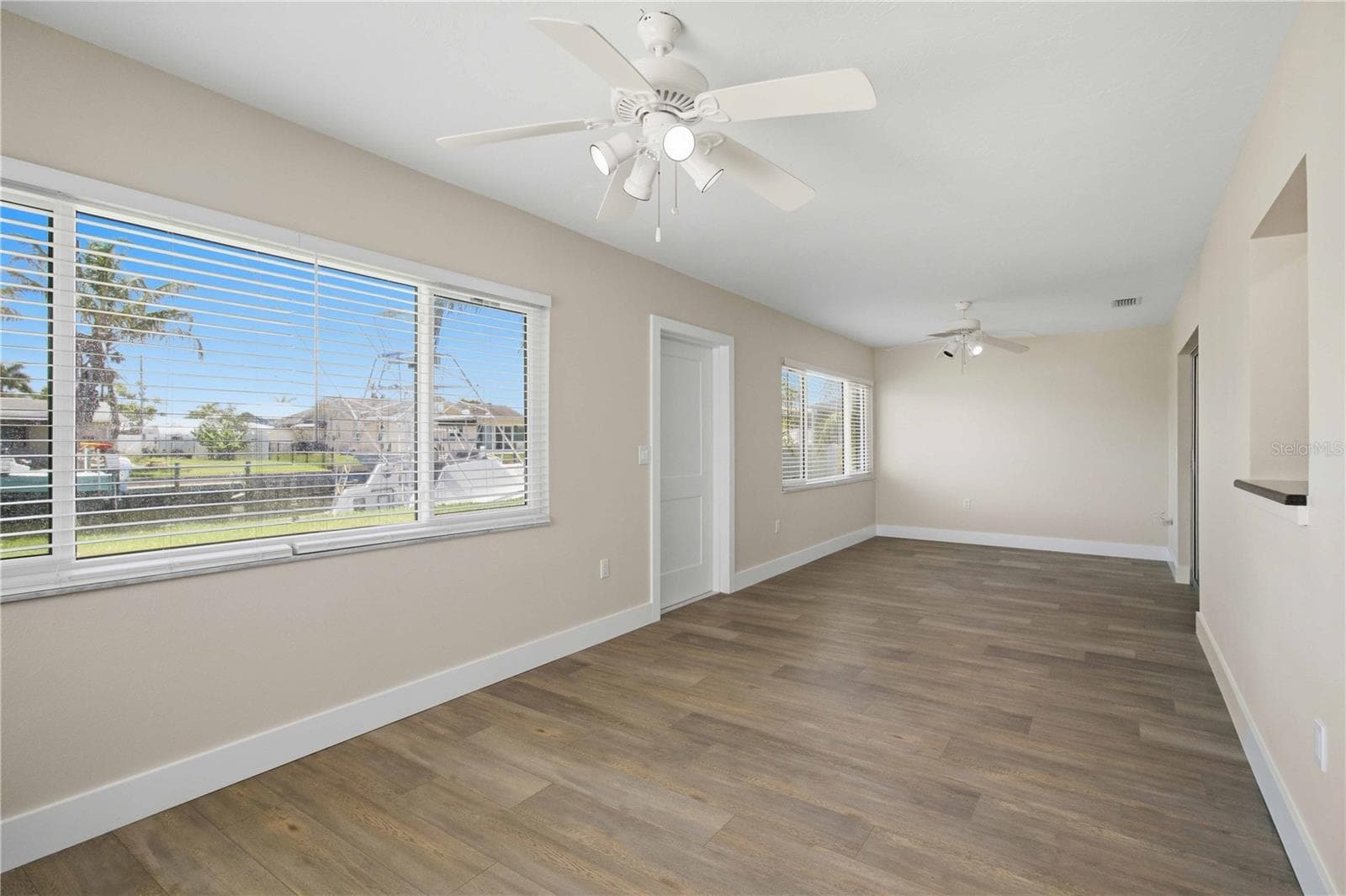 Single Family Residence at 908 24TH AVE W, PALMETTO, photo 17 of 40