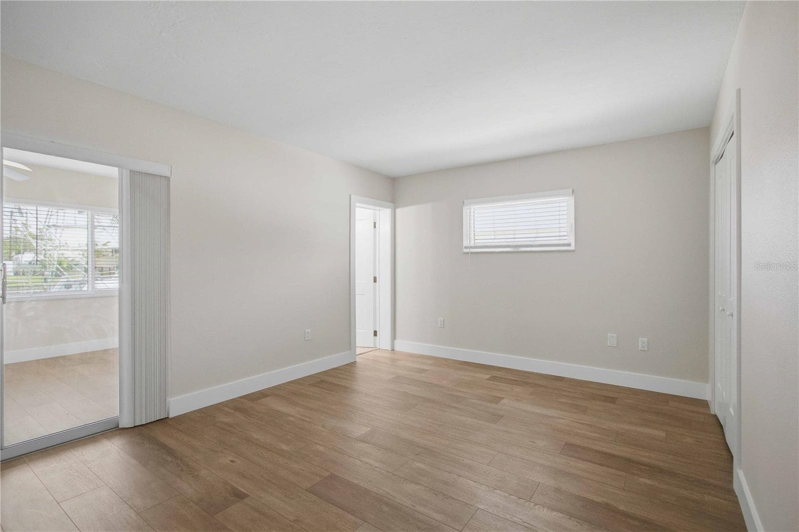 Single Family Residence at 908 24TH AVE W, PALMETTO, photo 23 of 40