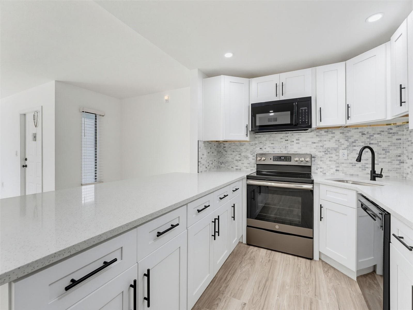 Condominium at 1261 PINE RIDGE CIR W #D1, TARPON SPRINGS, photo 7 of 26