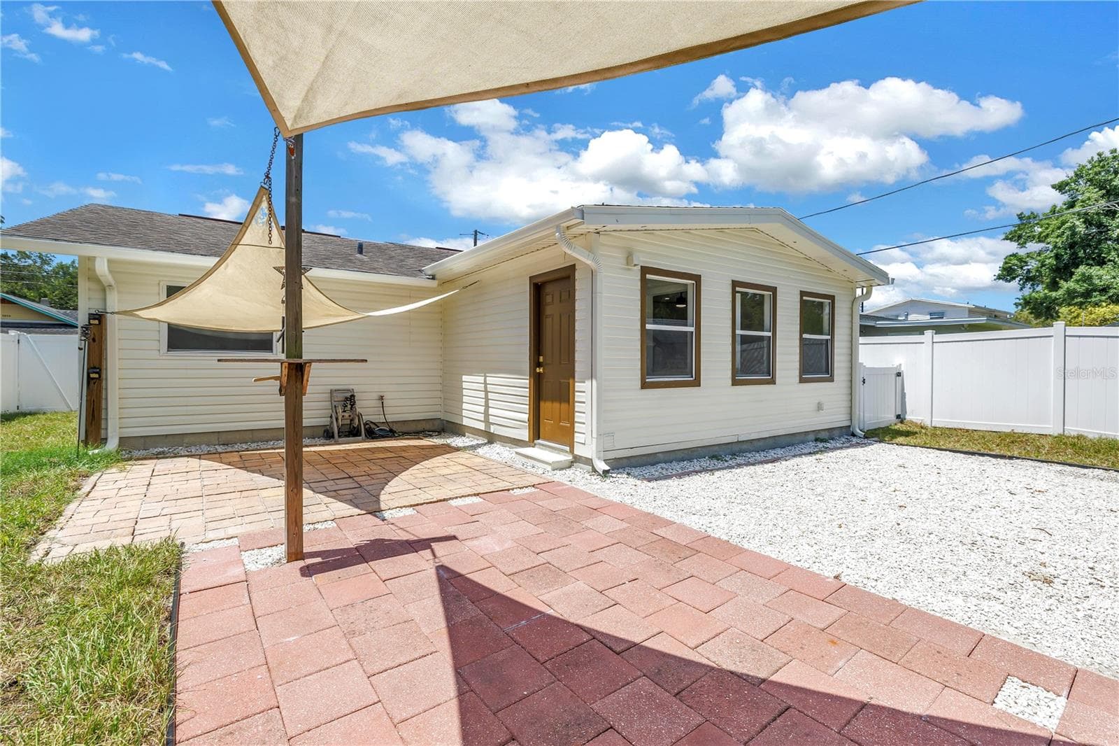 Single Family Residence at 1221 36TH TER N, ST PETERSBURG, photo 34 of 43