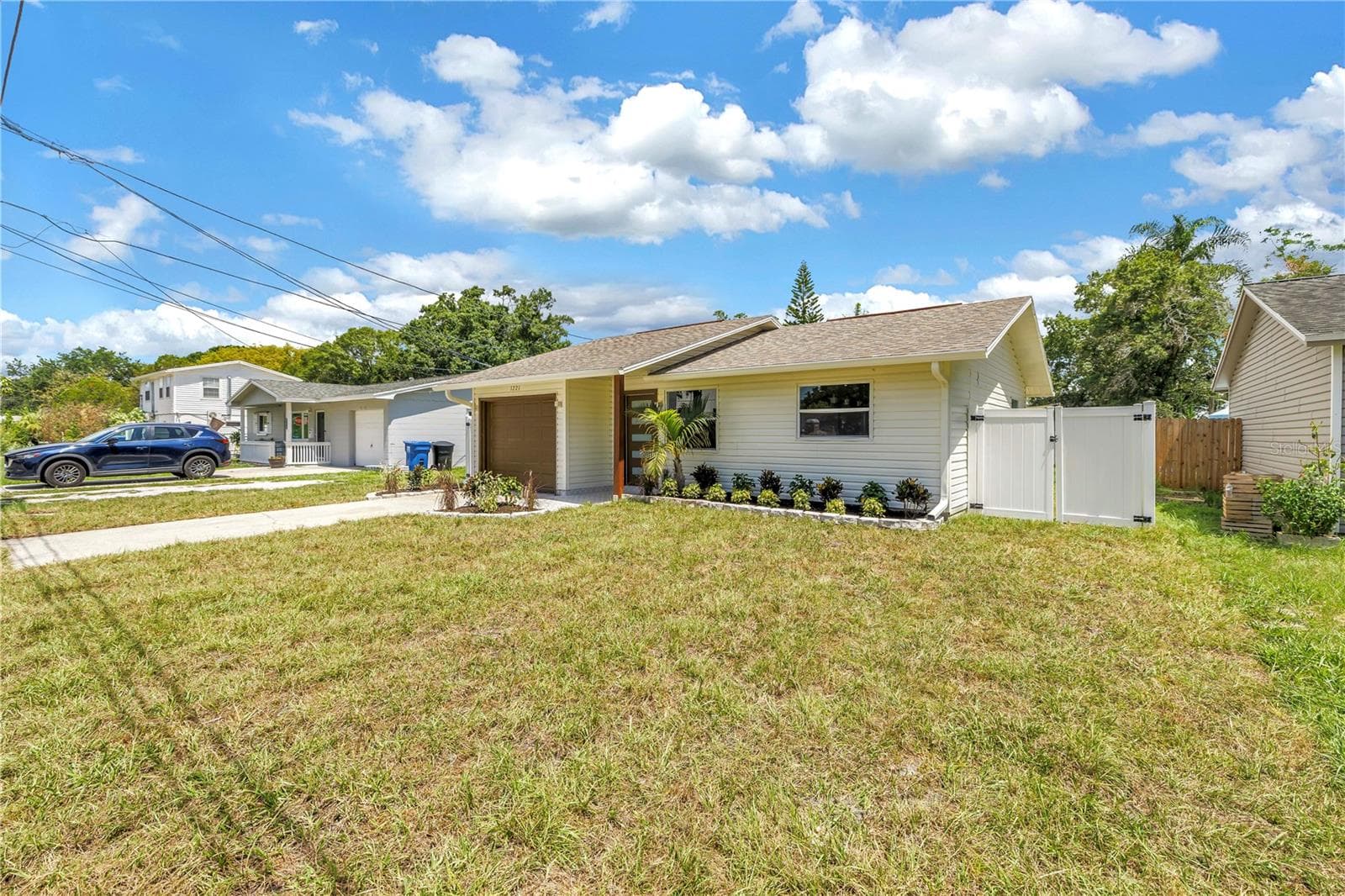 Single Family Residence at 1221 36TH TER N, ST PETERSBURG, photo 40 of 43