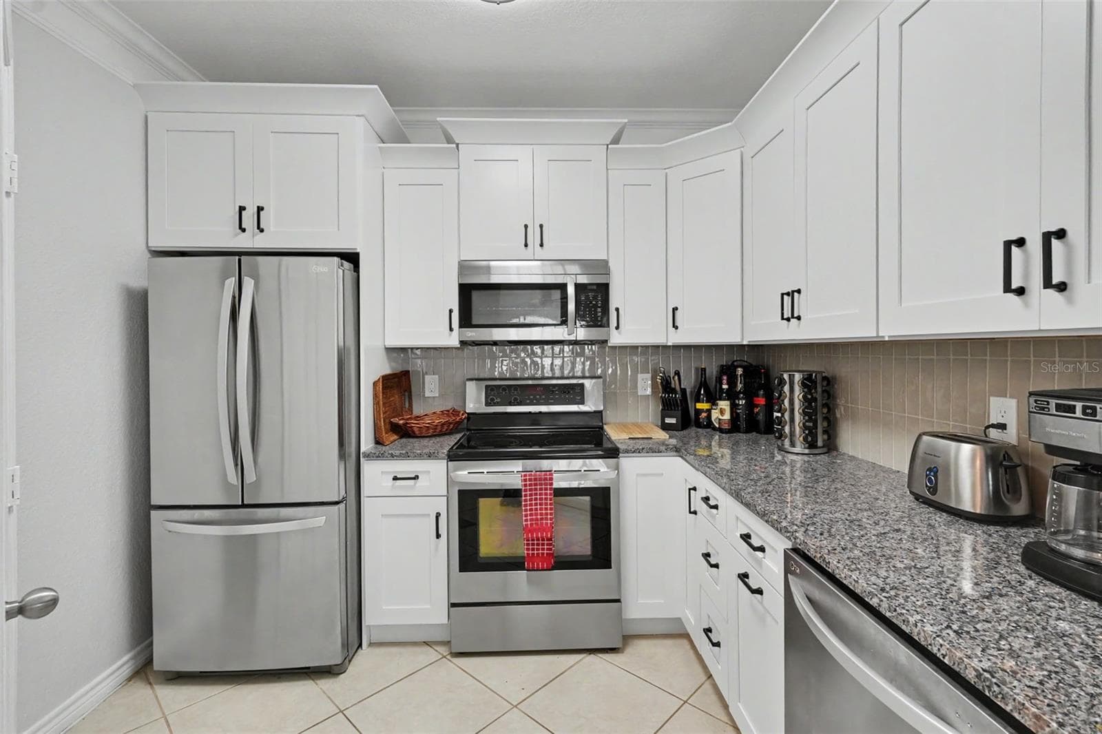 Condominium at 4306 BAYSIDE VILLAGE DR #301, TAMPA, photo 8 of 26