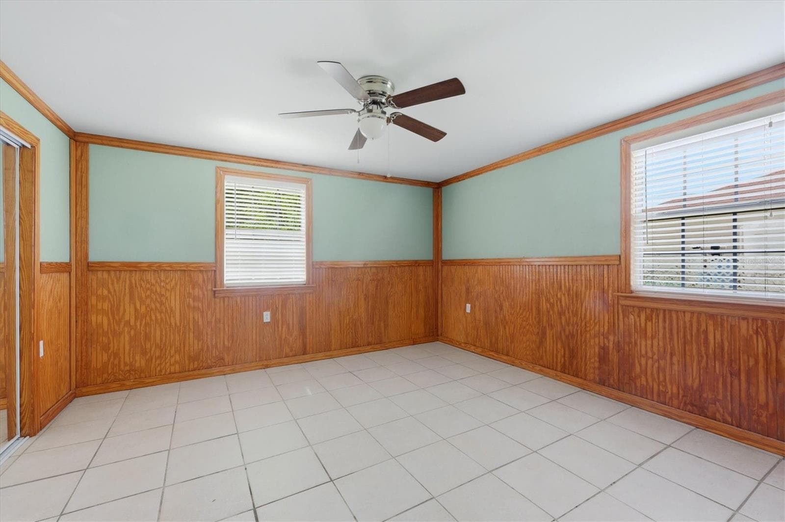 Triplex at 200 ORDUNA DR, NORTH PORT, photo 29 of 38