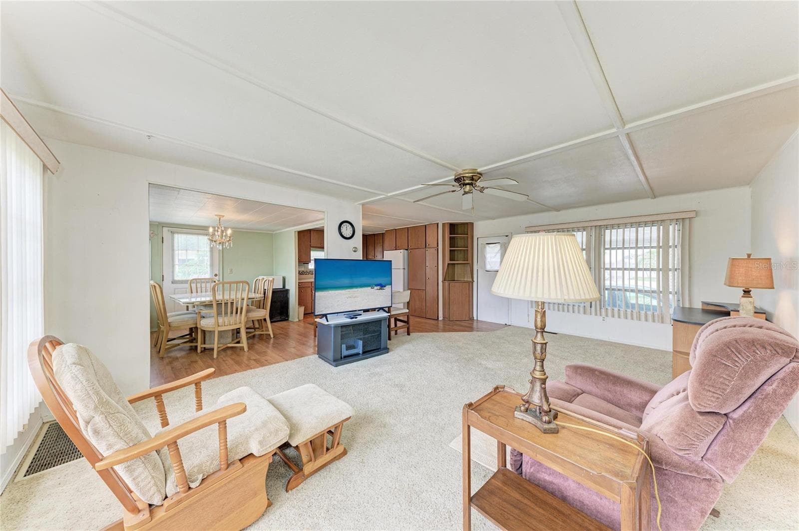 Mobile Home at 1781 OLYMPIA FIELDS ST, SARASOTA, photo 8 of 22