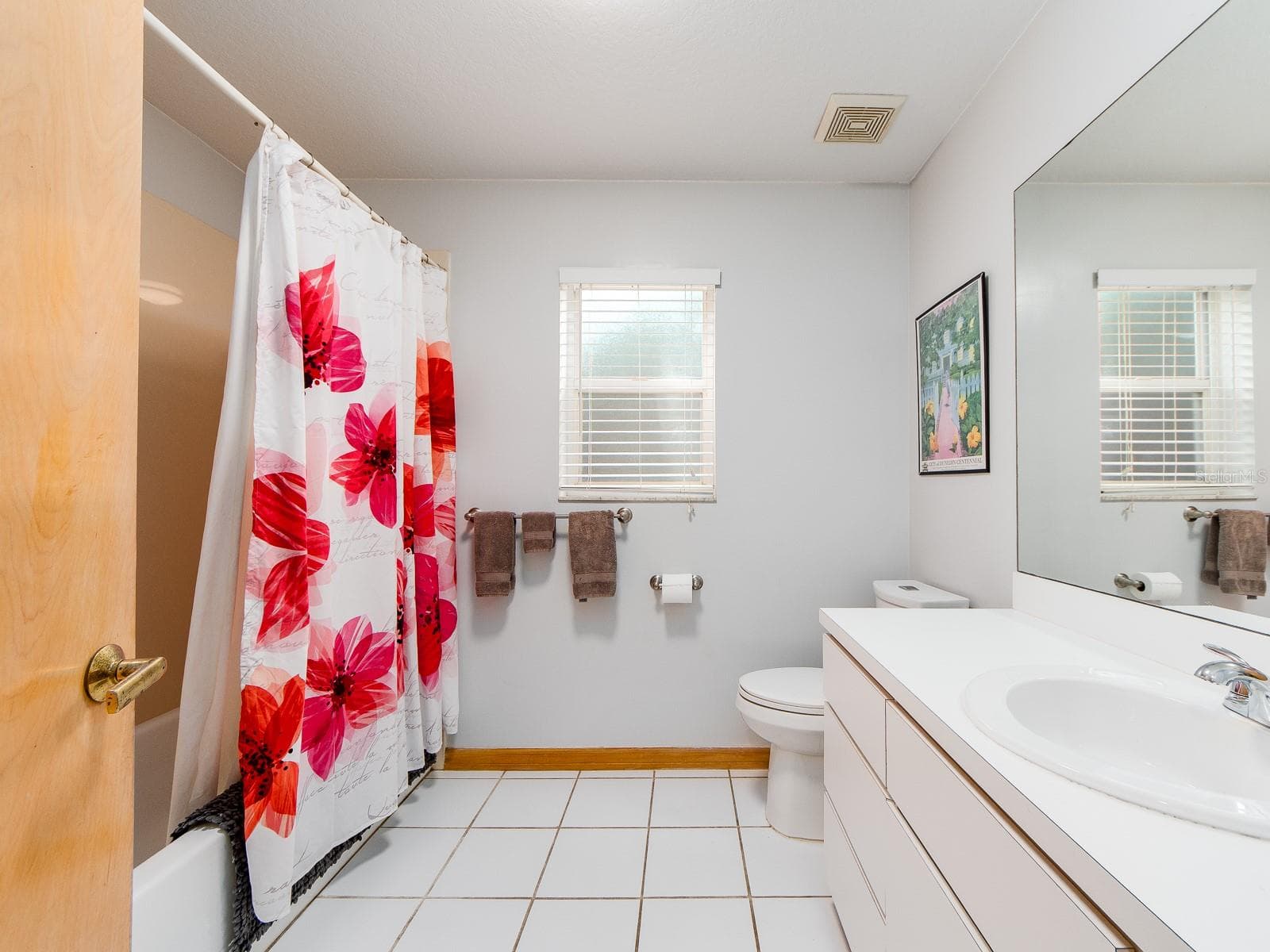 BATH 2 - 2899 TURTLE TER, PALM HARBOR