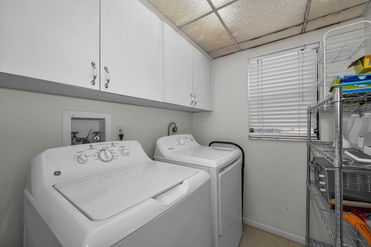 laundry room - 3505 TARPON WOODS BLVD #O-403, PALM HARBOR