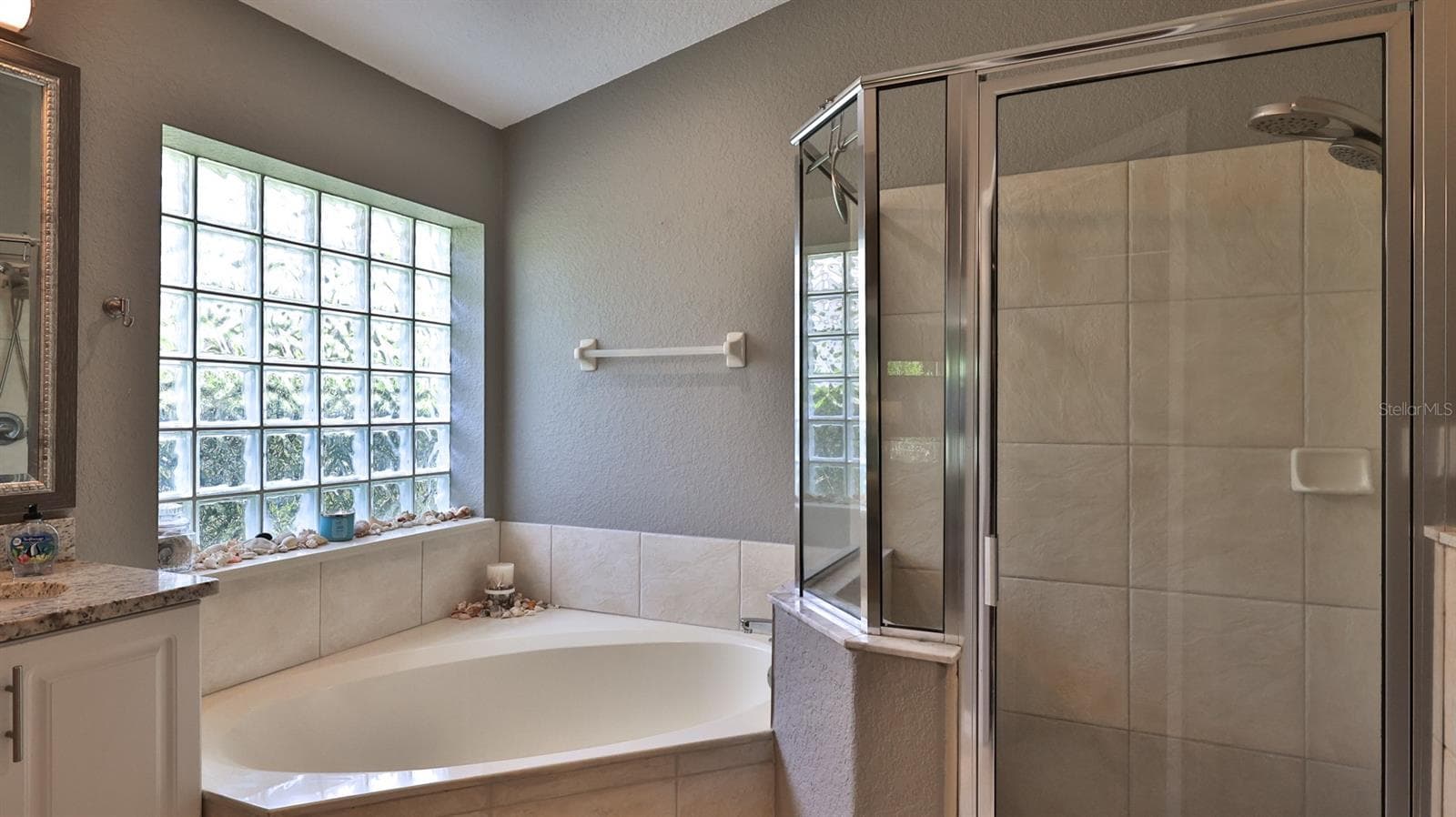 Single Family Residence at 29 ACCLAIM AT LIONSPAW, DAYTONA BEACH, photo 17 of 45