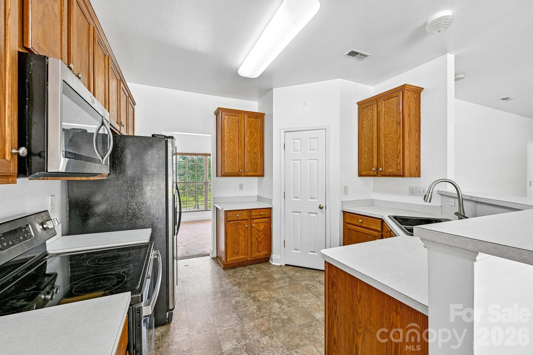 Single Family Residence at Charlotte, photo 10 of 25
