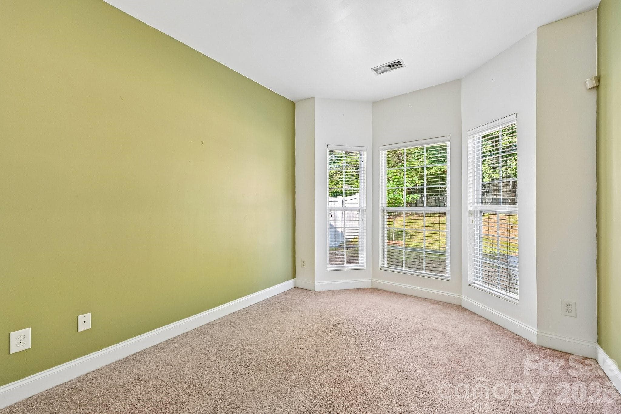 Single Family Residence at Charlotte, photo 18 of 25